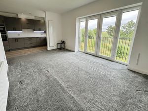 Lounge- click for photo gallery